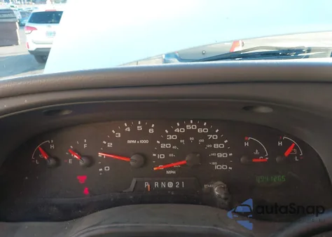 2004 Ford E-350 Super Duty Commercial/Recreational z USA, uszkodzony, nr VIN 1FTSS34S14HA47738